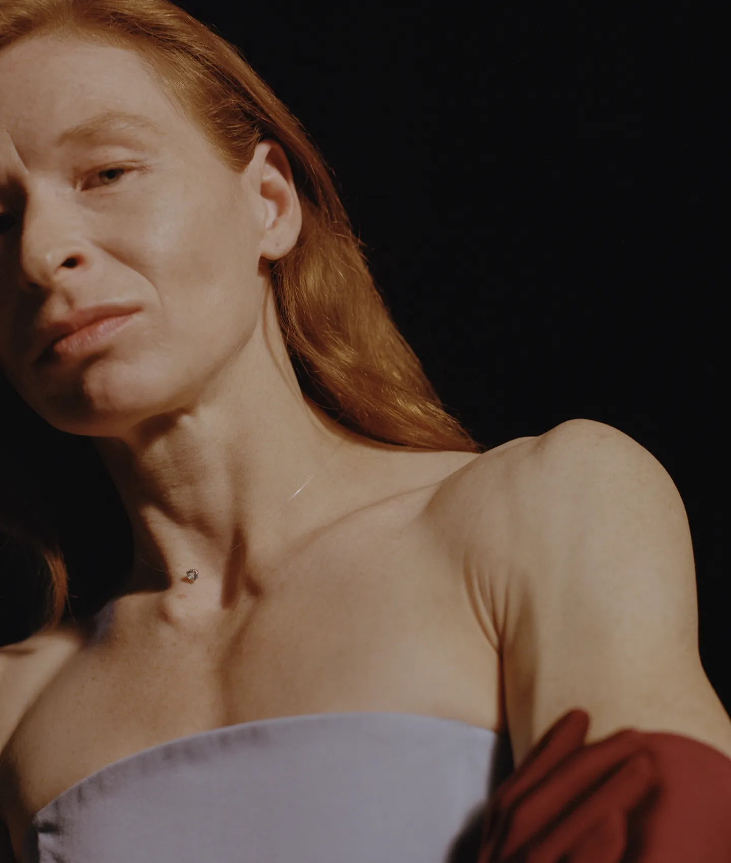 Aqua (Water), Caprylic/Capric Triglyceride/Phospholipids/Retinol, Niacinamide, Glycerin, Cetearyl Alcohol, Alkyl Lactate, Polydimethylsiloxane, Alkyl Malate, Lactic Acid, Cetearyl Glucoside/Cetearyl Alcohol,  Sodium PCA/Sodium Lactate/Arginine/Aspartic Acid/PCA/Glycine/Alanine/Serine/Valine/Proline/Threonine/Isoleucine/Histidine/Phenylalanine/Aqua,                                                                     Phenoxyethanol/Methylparaben/Ethylparaben/Propylparaben, Ammonium Acryloyldimethyltaurate/VP Copolymer,  Tocopheryl Acetate,  Hydrogenated Phosphatidylcholine