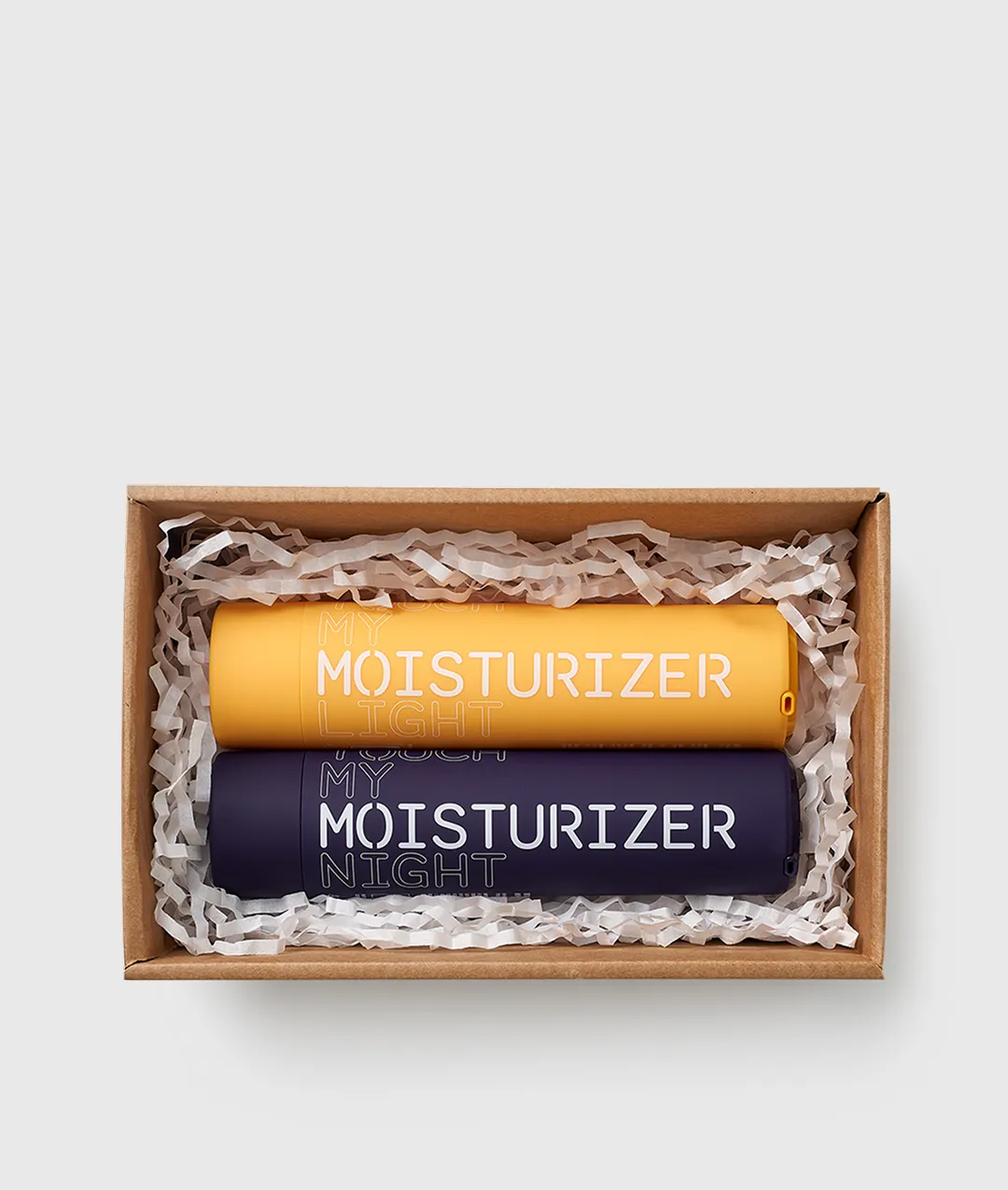 Don’t Touch My Moisturizer Light 
Нанесите небольшое количество крема на предварительно очищенную кожу лица и шеи — сразу после умывания или после тоника/сыворотки. 

Don’t Touch My Moisturizer Night 
Используйте крем перед сном — в ночное время он будет работать лучше всего, помогая коже восстанавливаться. Нанесите небольшое количество крема на очищенную кожу лица — сразу после умывания или на тоник/сыворотку. 

С осторожностью наносите средства на кожу вокруг глаз, если она склонна к раздражениям.